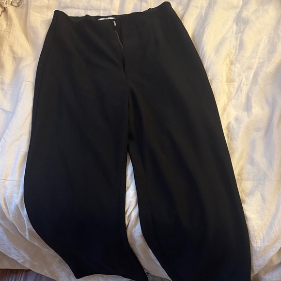 Abercrombie & Fitch Black Flare Pants - Picture 4 of 6